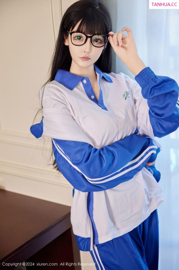   [XiuRen]高清写真图 2024.08.12 No.9000 智恩baby 美臀性感第16张图片